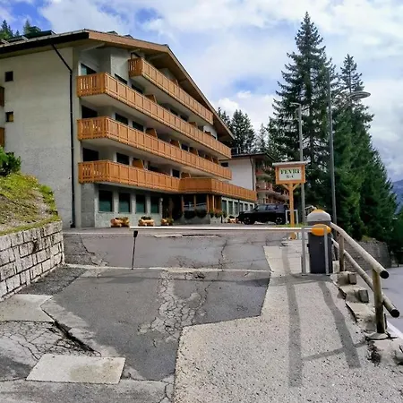 Apartment Spinale House A 150 Mt Dalle Piste 